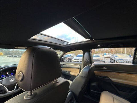 2022 Volkswagen Atlas Cross Sport V6 SE