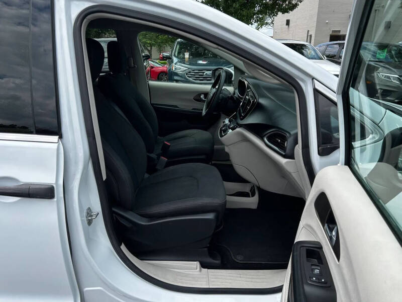 2018 Chrysler Pacifica L
