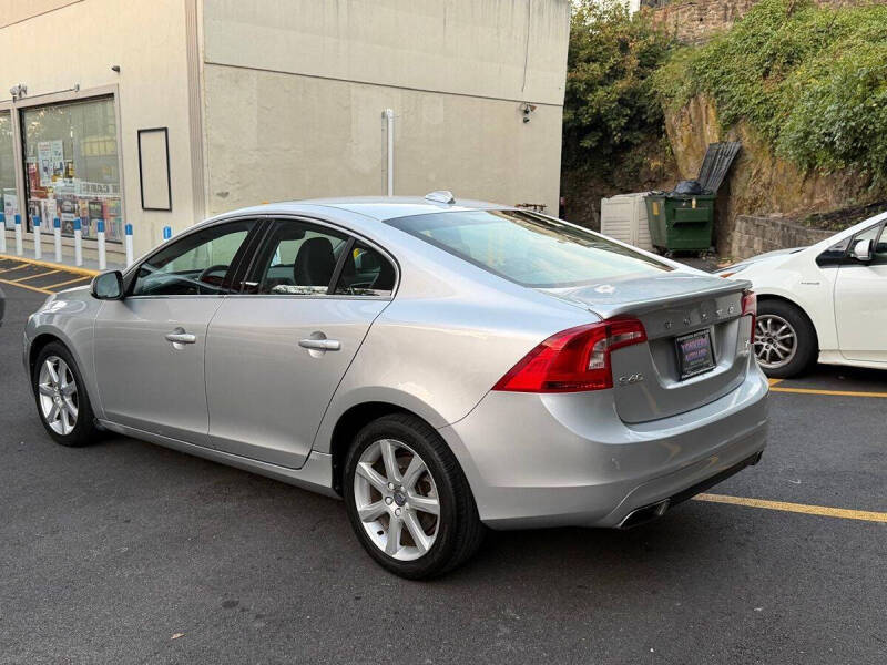 2016 Volvo S60 T5 Premier
