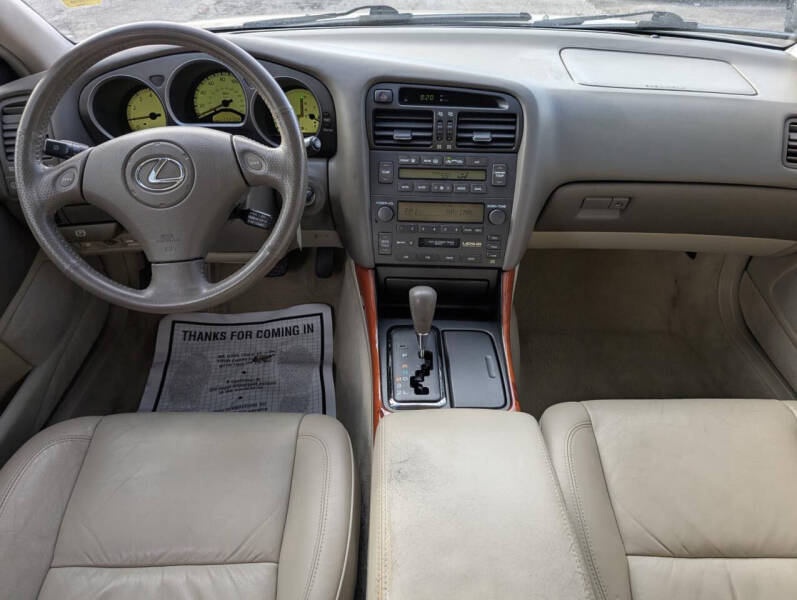 2004 Lexus GS 300