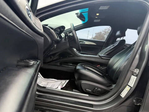 2017 Lincoln MKZ Premiere