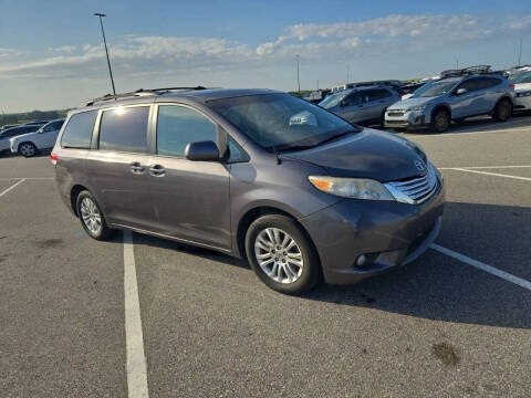 2011 Toyota Sienna