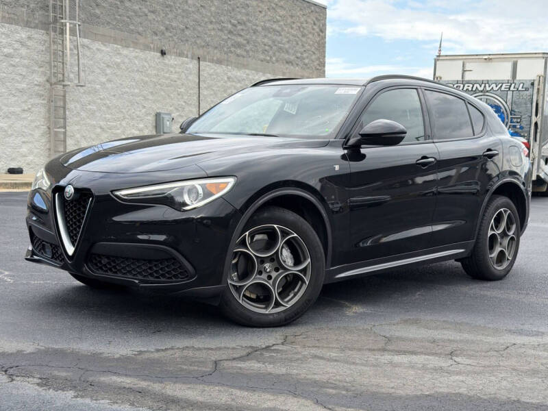 2022 Alfa Romeo Stelvio Ti's photo