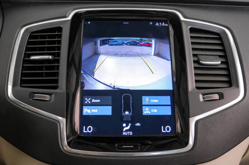 2019 Volvo XC90 T5 Momentum