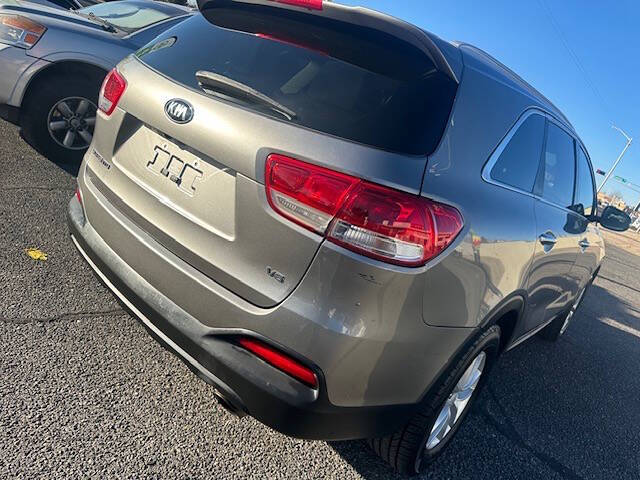 2018 Kia Sorento LX V6