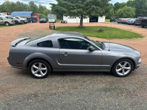 2006 Ford Mustang GT Deluxe