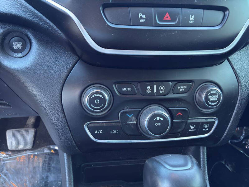 2021 Jeep Cherokee Latitude Plus