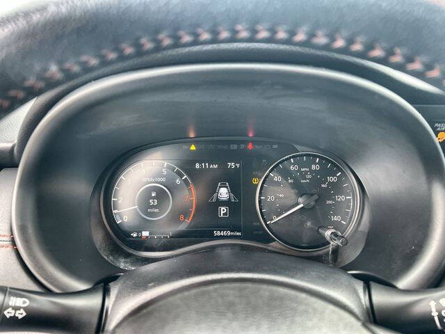 2023 Nissan Kicks SR