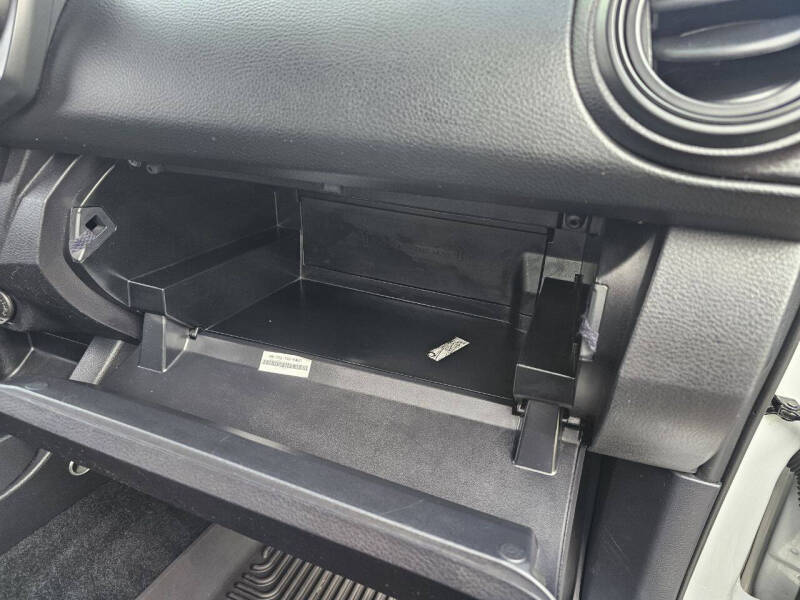 2020 Toyota Tacoma SR