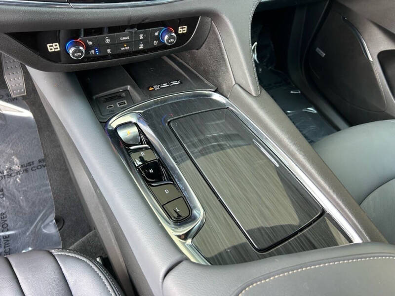 2024 Buick Enclave Premium