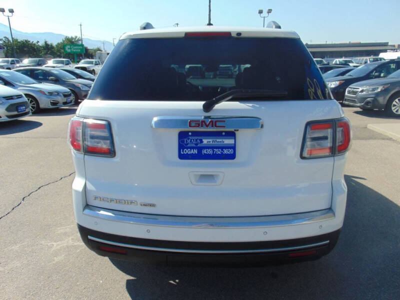 2017 GMC Acadia Limited