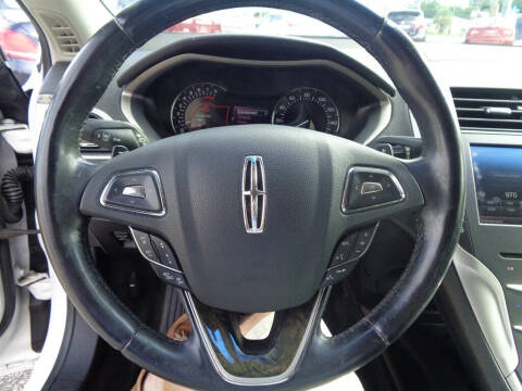 2016 Lincoln MKZ