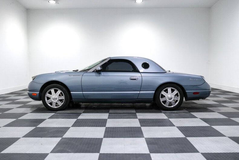 2005 Ford Thunderbird Deluxe