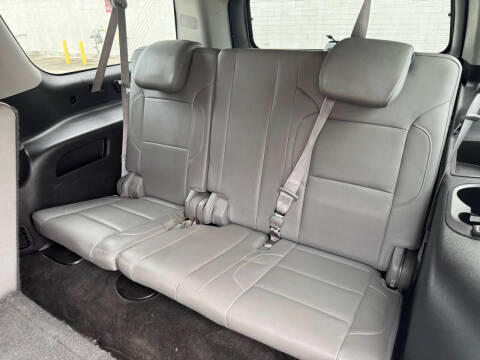 2015 Chevrolet Suburban LT