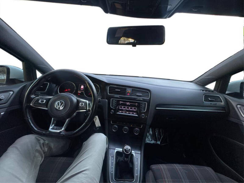 2015 Volkswagen Golf GTI Autobahn