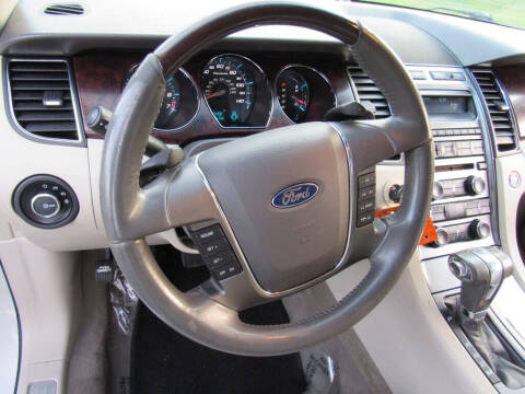2010 Ford Taurus Limited