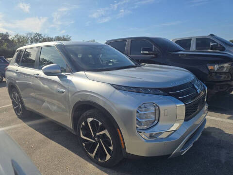 2024 Mitsubishi Outlander PHEV SE