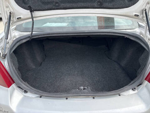 2012 Dodge Avenger SE