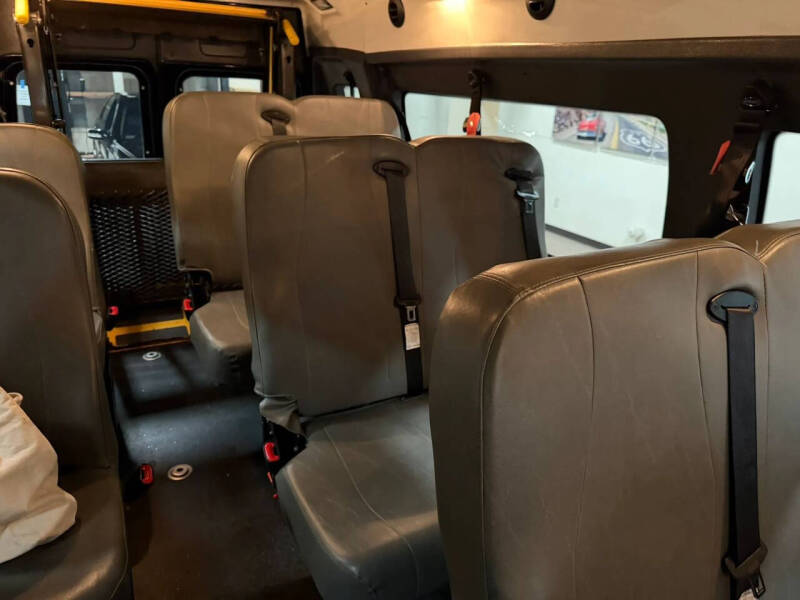 2013 Ford E-Series E-250