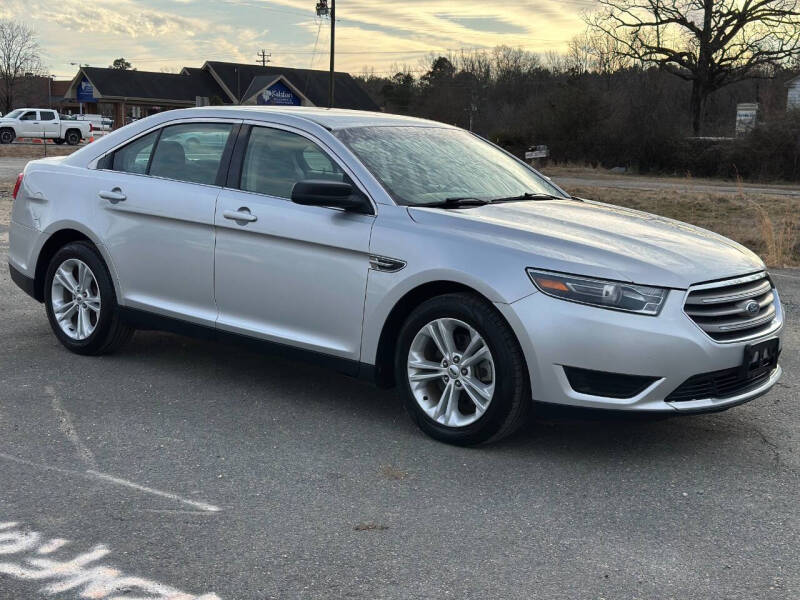 2017 Ford Taurus for sale at ECONO AUTO INC in Spotsylvania VA