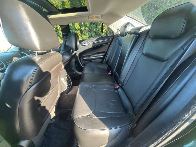 2015 Chrysler 300 C