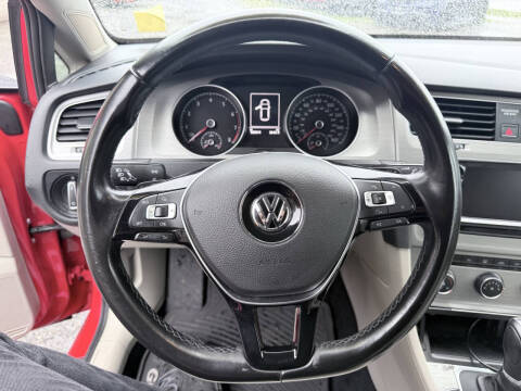 2015 Volkswagen Golf TSI S