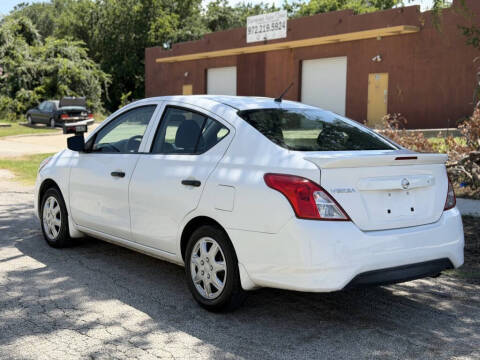 2018 Nissan Versa
