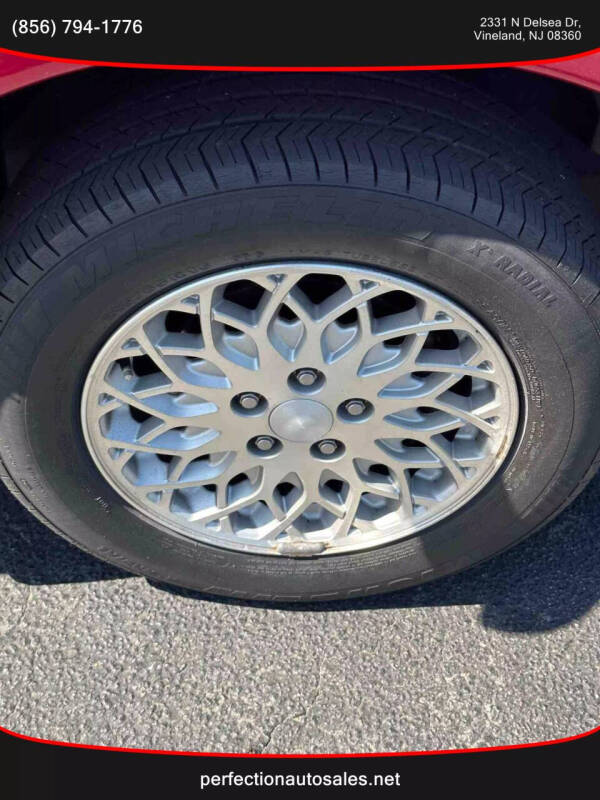 1998 Chrysler Town and Country SX