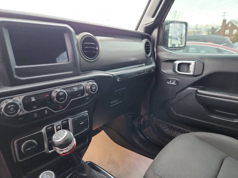 2018 Jeep Wrangler Unlimited Sport