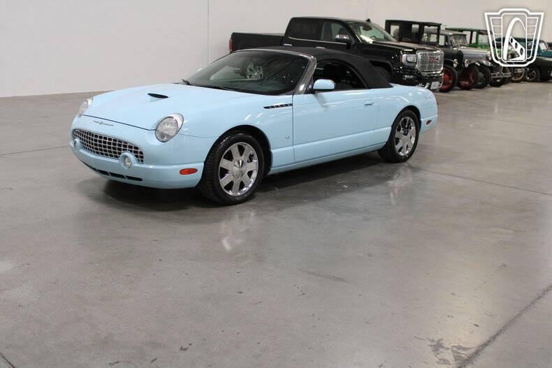 2003 Ford Thunderbird
