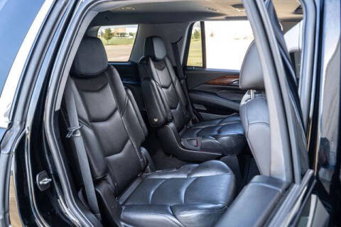 2018 Cadillac Escalade Luxury