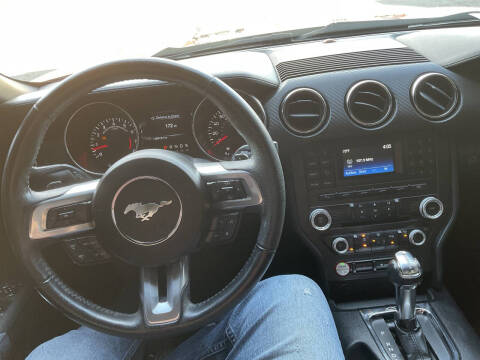 2015 Ford Mustang V6