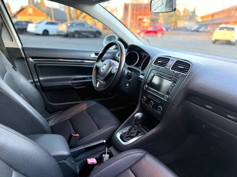 2014 Volkswagen Jetta SportWagen SE PZEV