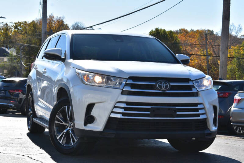 2017 Toyota Highlander LE