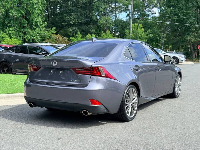 2016 Lexus IS 200t