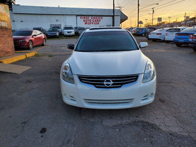 2011 Nissan Altima for sale at Green Ride LLC in NASHVILLE, TN