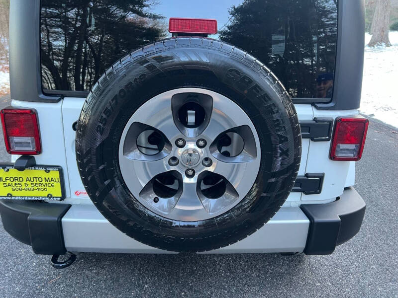 2017 Jeep Wrangler Unlimited Sahara