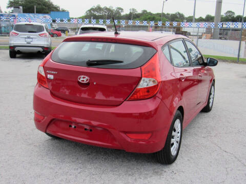 2017 Hyundai Accent SE