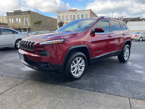 2014 Jeep Cherokee for sale at Aberdeen Auto Sales in Aberdeen WA