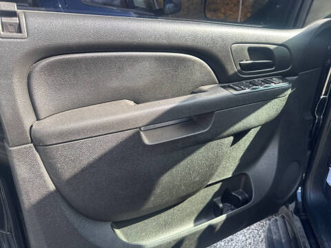 2010 Chevrolet Avalanche LS