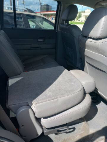 2005 Dodge Durango for sale at Jerry Allen Motor Co in Beaumont TX