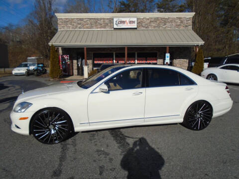 2009 Mercedes-Benz S-Class for sale at Driven Pre-Owned in Lenoir NC