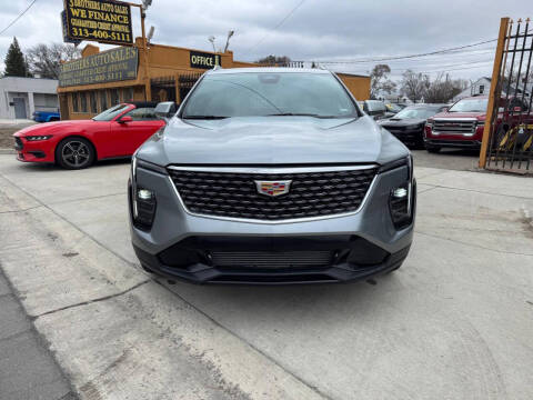 2025 Cadillac XT4 Premium Luxury
