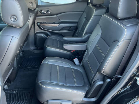 2020 GMC Acadia Denali