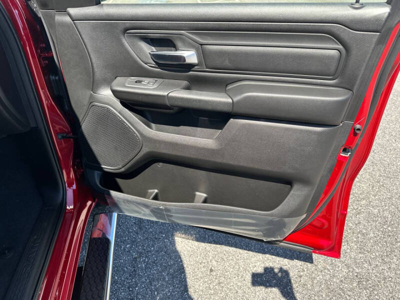 2026 RAM 1500 Express