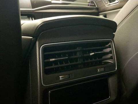 2021 Audi Q8 quattro Premium Plus 55 TFSI