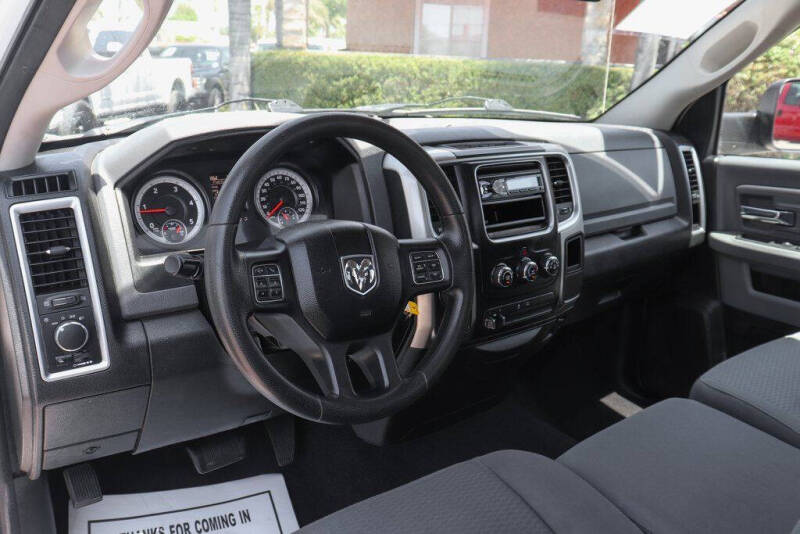 2015 RAM 1500 SLT