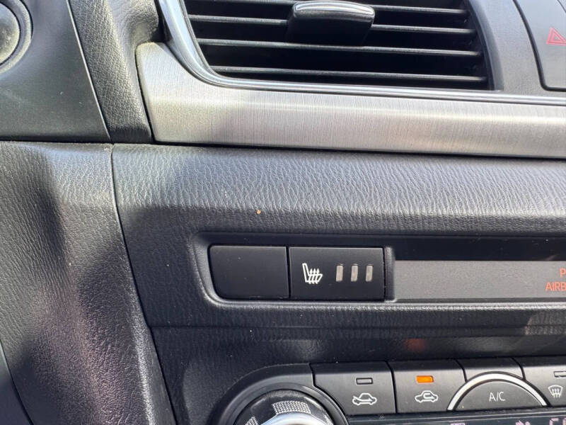 2015 Mazda MAZDA3 s Touring