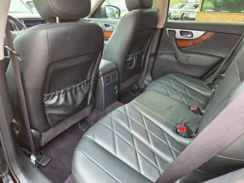 2011 Infiniti FX35