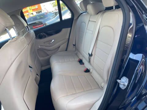 2019 Mercedes-Benz GLC GLC 300